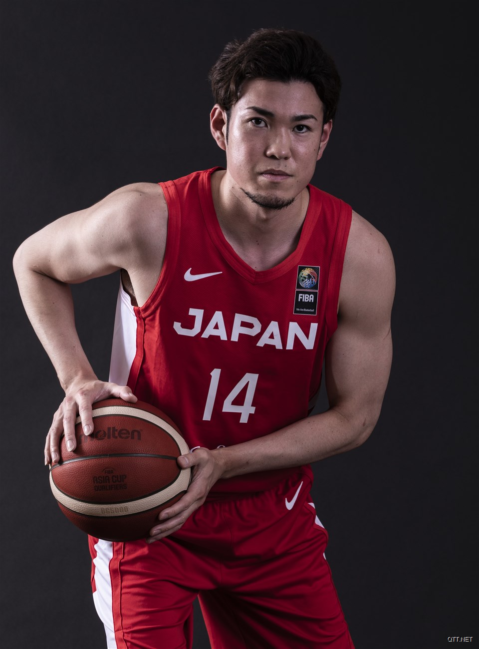  今晚体能课后，塞维利亚远射贴柱备战欧篮联，细节曝光，团队化学反应显著