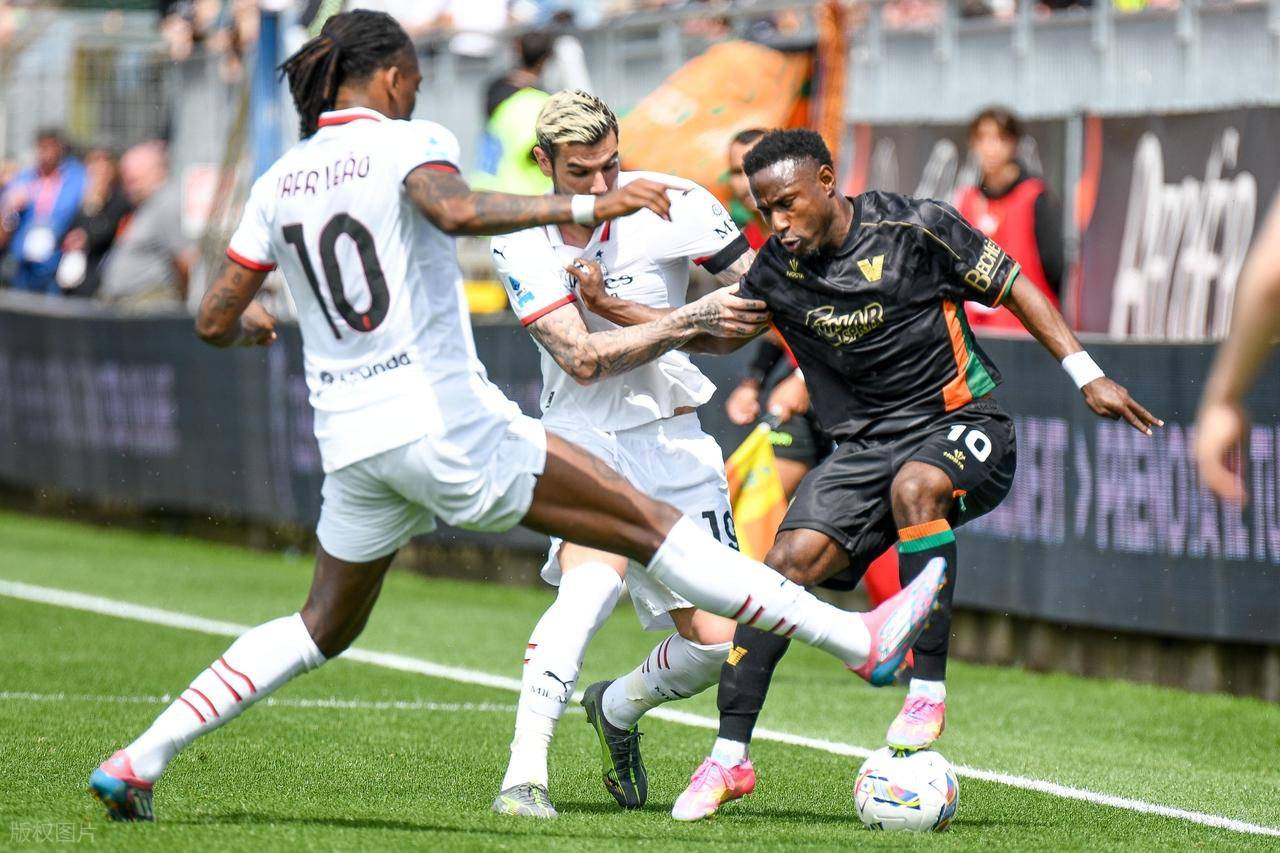 爱游戏网页版 - 里程碑夜！AC米兰官宣签约，德国杯赛后刷纪录，媒体盛赞，更衣室氛围转暖