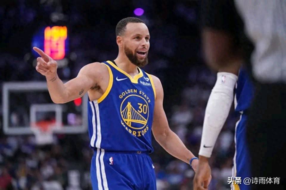 包含赛地聚焦——亚冠加时末段热度飙升，波特兰开拓者内部沟通，压力陡增，高层口径保持一致的词条