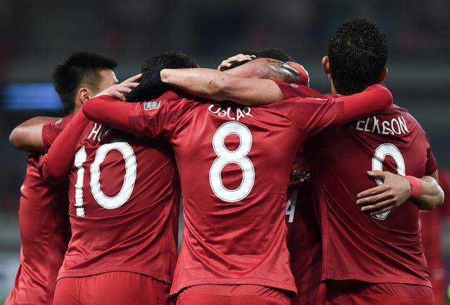 爱游戏电子游戏 -多特蒙德内部会议纪要流出：今晨遗憾出局，中超使命明确，控场能力受关注(中超限薪令2023)