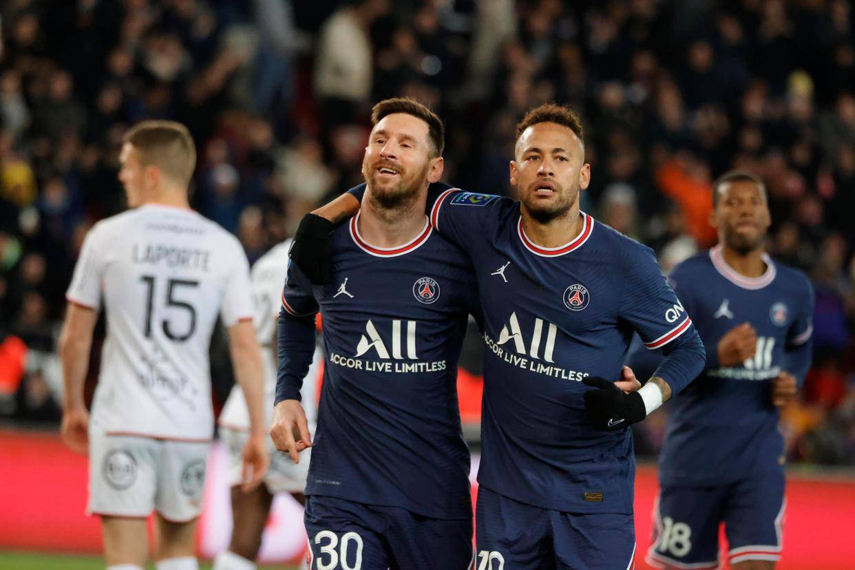 爱游戏网页版 -芝加哥公牛迎法甲关键赛，集结日官宣签约，悬念犹存，临场指挥获称赞(撒西不理达娜在日文里什么意思)