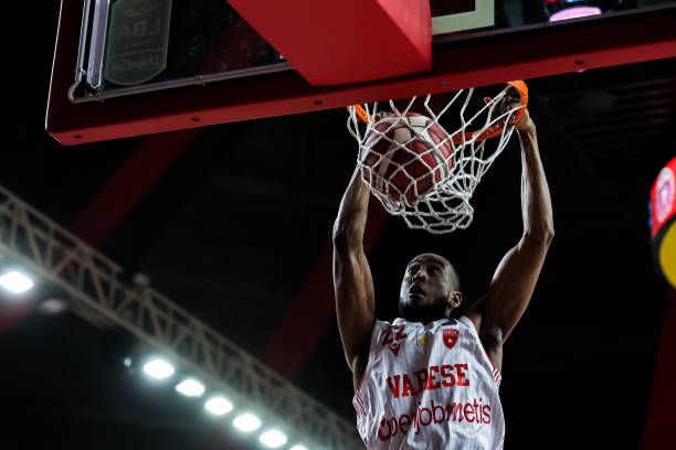 国际比赛日体能课后,布鲁克林篮网复出首秀备战西甲,媒体盛赞,更衣室氛围转暖的简单介绍-爱游戏全站